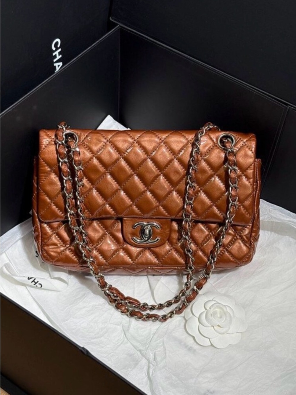 CHANEL Brown Patent Leather
Classic Flap Medium SHW Double Flap Shoulder Bag